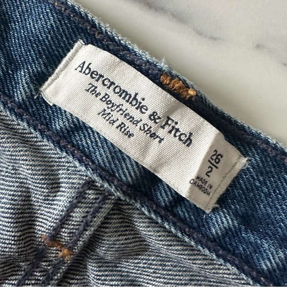 Abercrombie & Fitch The Boyfriend Short Mid Rise - Picture 6 of 12